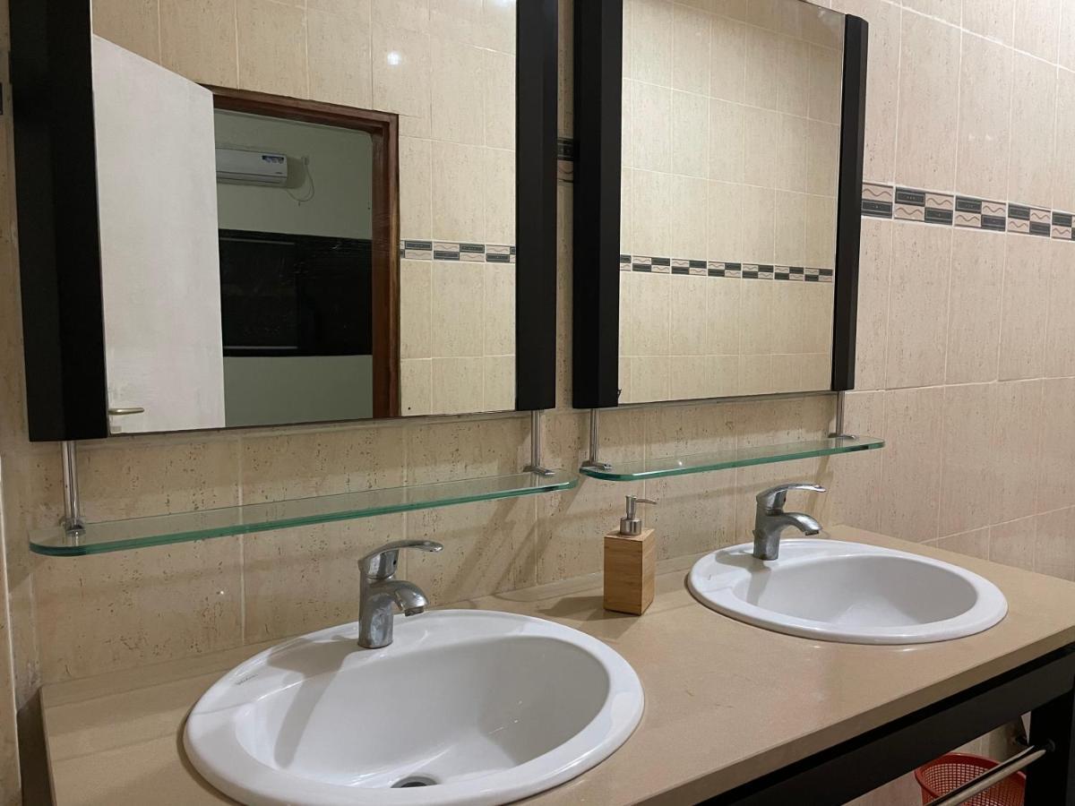 Chez Tata Eleonore Maison D Hotes Bed & Breakfast Ziguinchor Luaran gambar